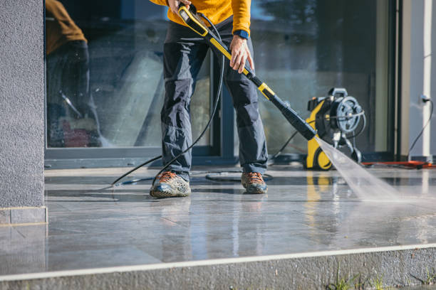 Why Choose Our Certified Pressure Washing Experts for Your Project Needs in Southgate, MI?